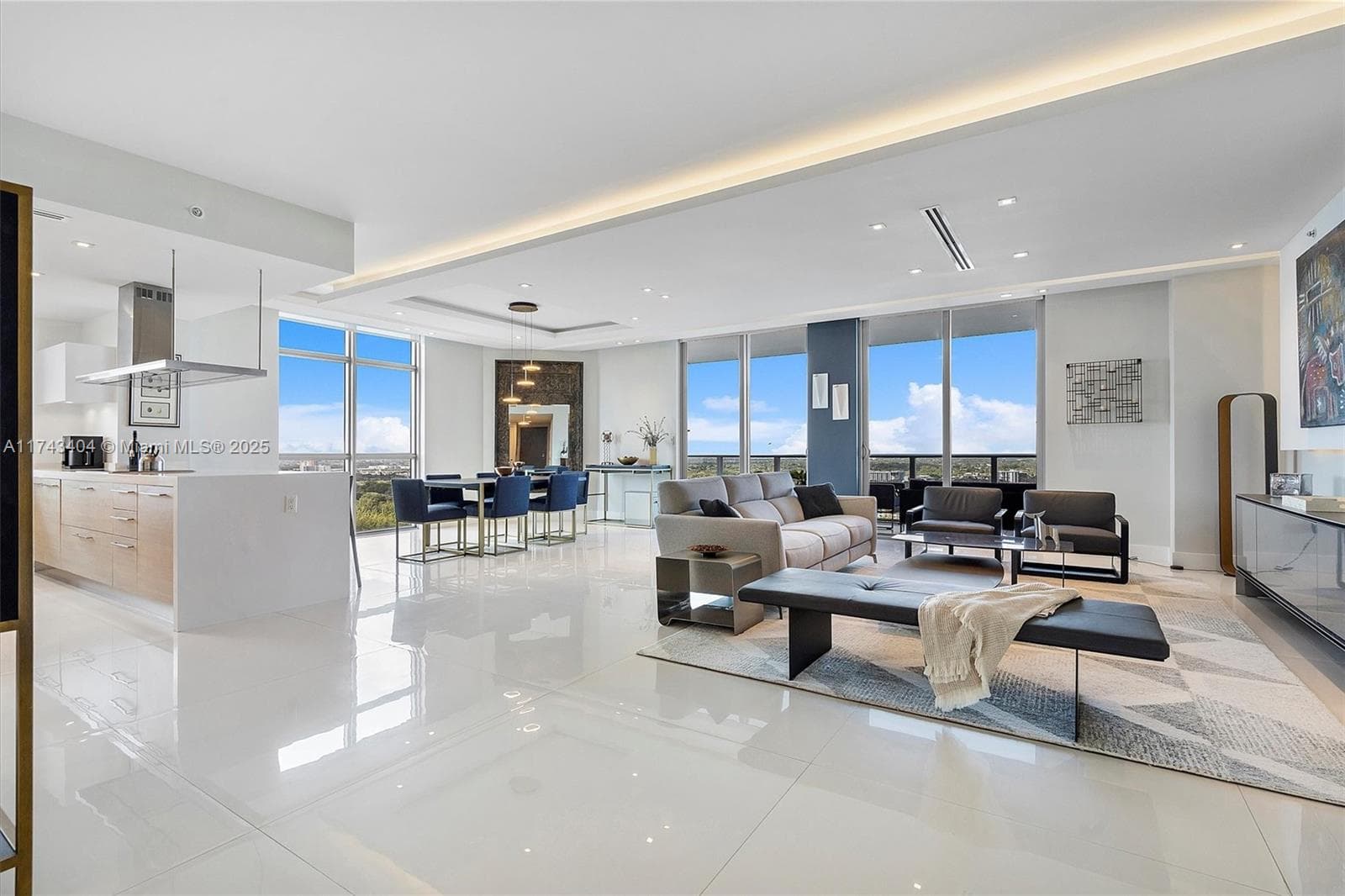 17301 Biscayne Blvd # 2302, North Miami Beach FL 33160 — 8