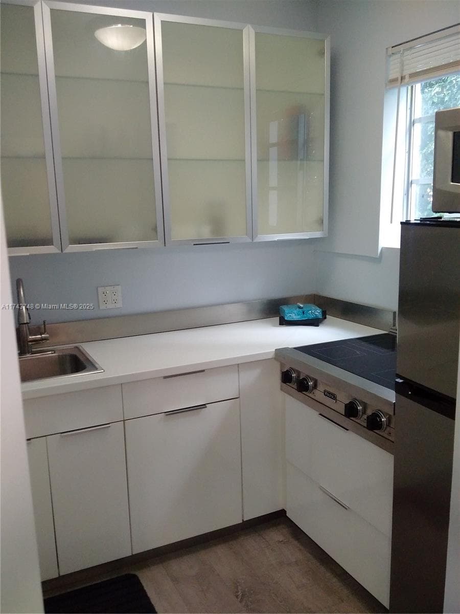 1525 Meridian Ave # 104, Miami Beach FL 33139 — 26