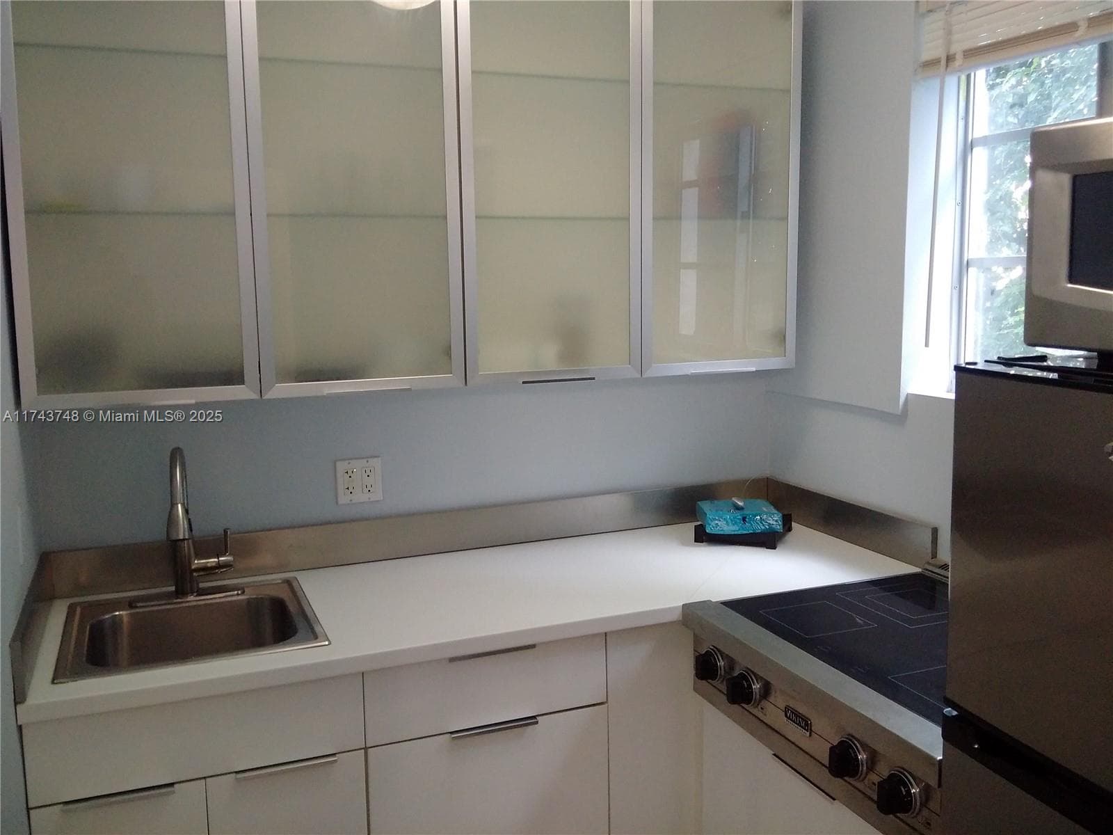 1525 Meridian Ave # 104, Miami Beach FL 33139 — 15