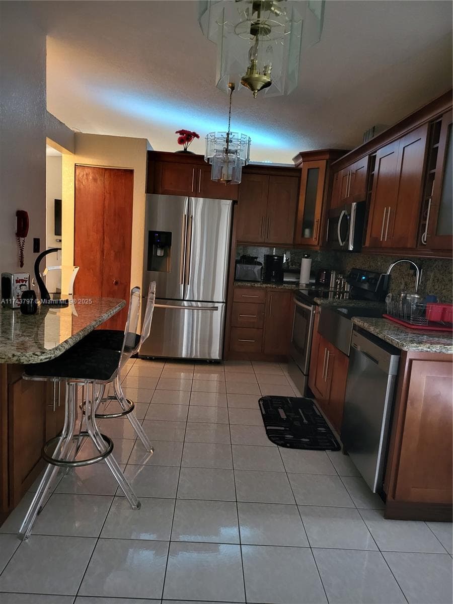 6771 NW 199th Ter, Hialeah FL 33015 — 43