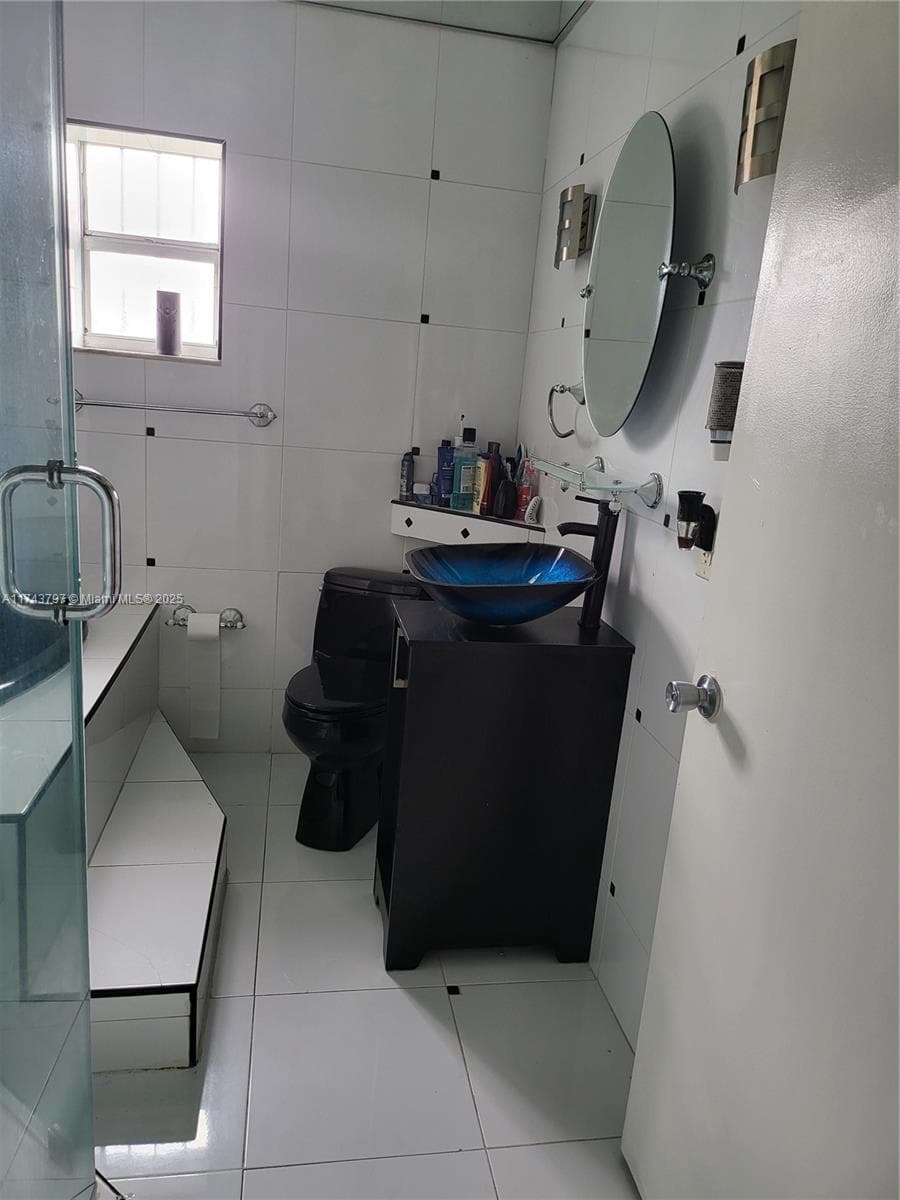 6771 NW 199th Ter, Hialeah FL 33015 — 18