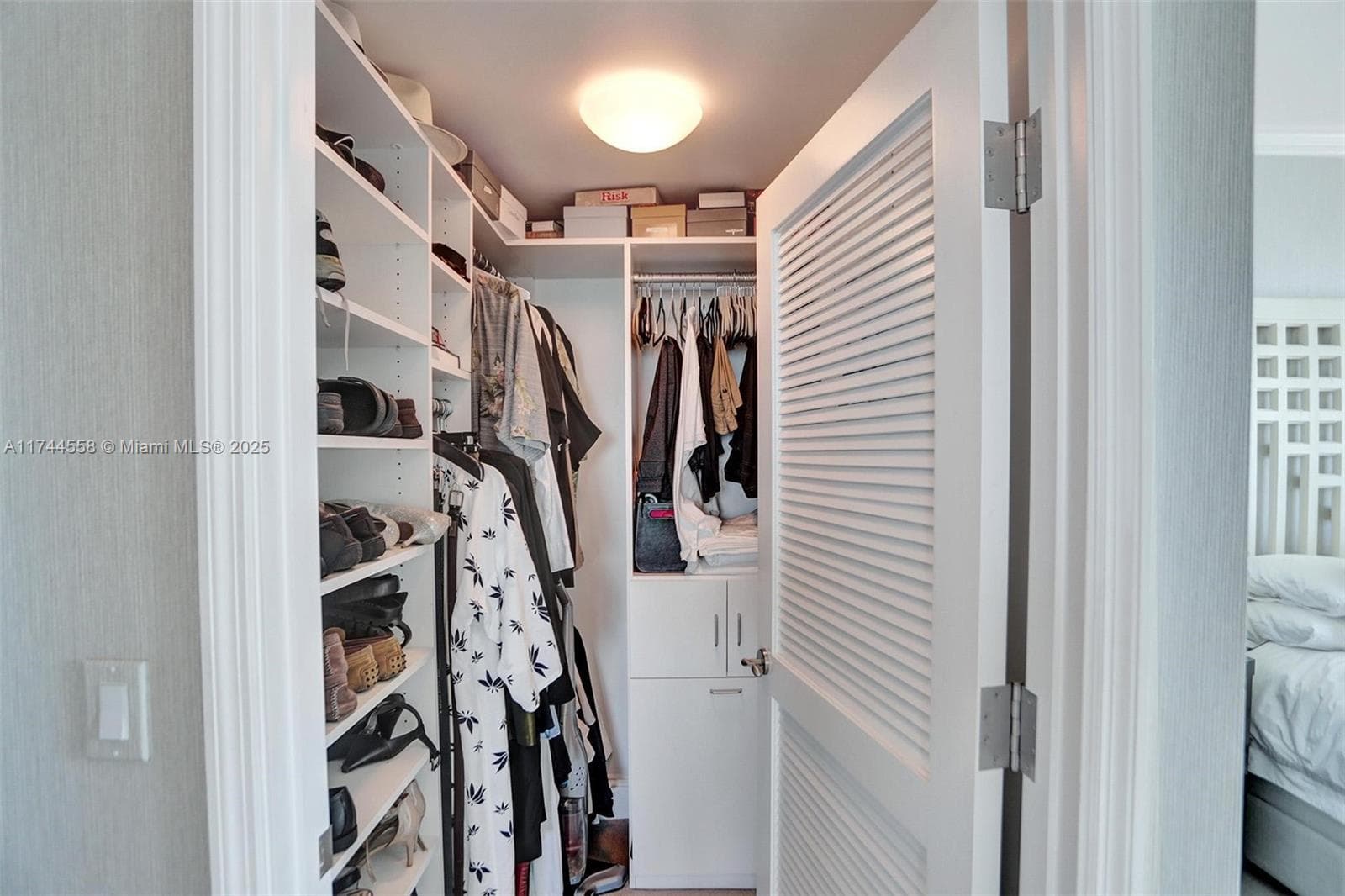 4401 Collins Ave, Miami Beach FL 33140 — 22