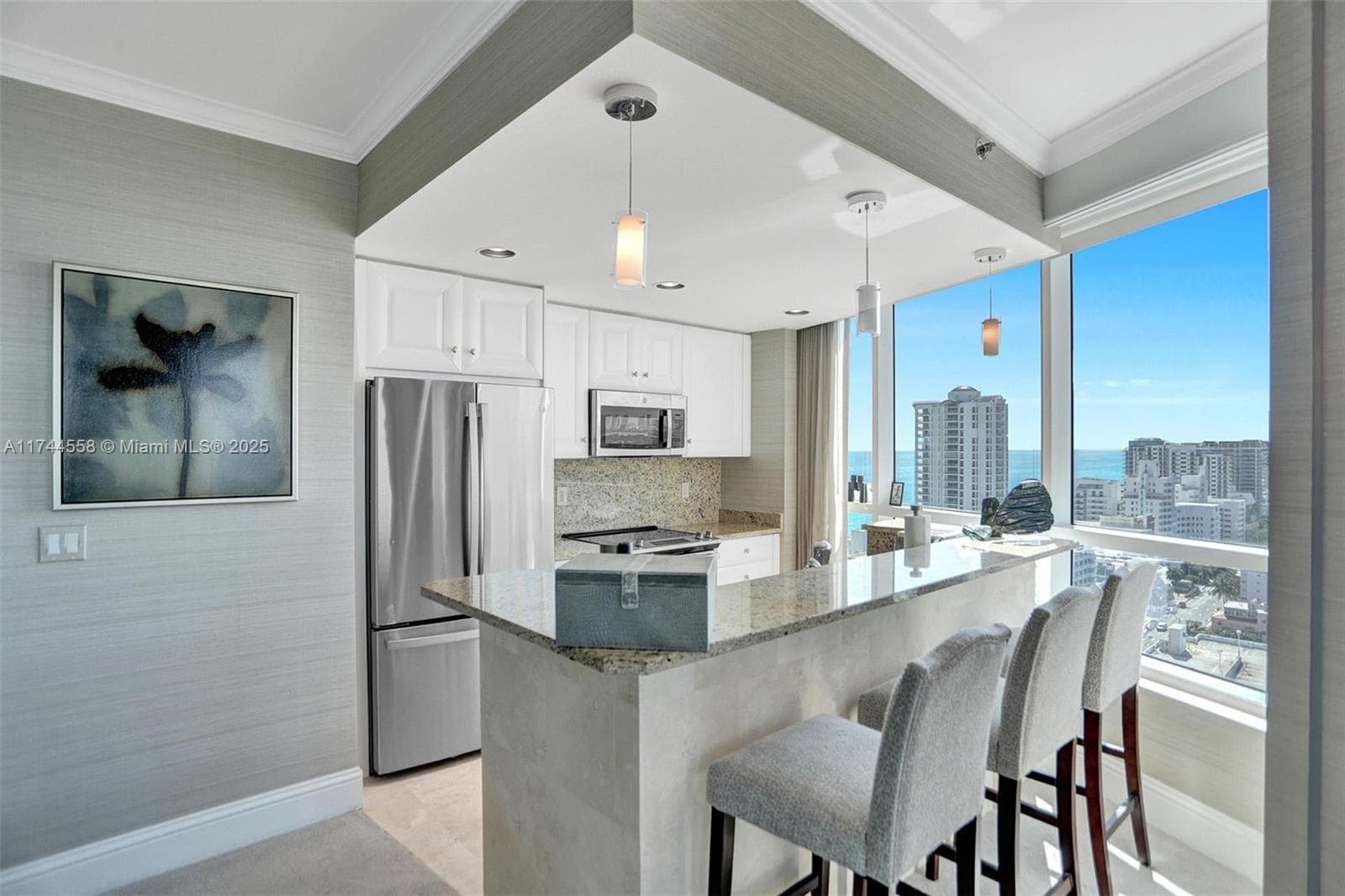 4401 Collins Ave, Miami Beach FL 33140 — 10