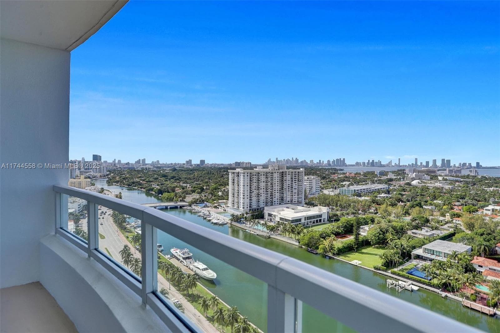 4401 Collins Ave, Miami Beach FL 33140 — 45