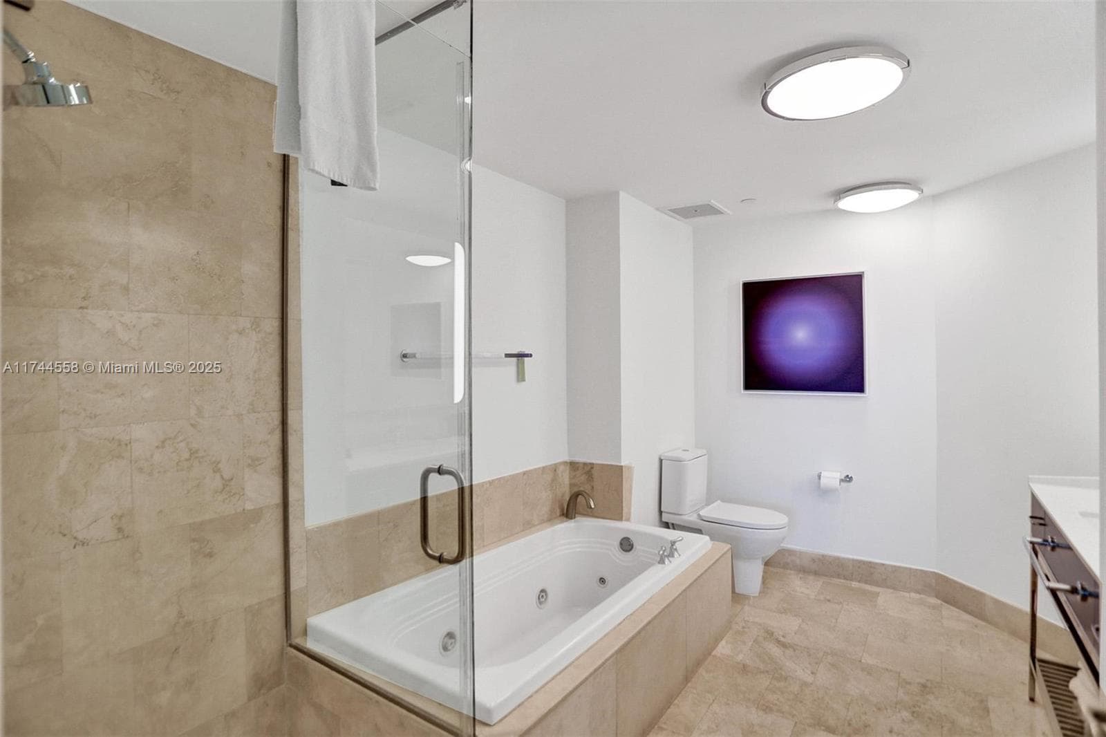 4401 Collins Ave, Miami Beach FL 33140 — 37