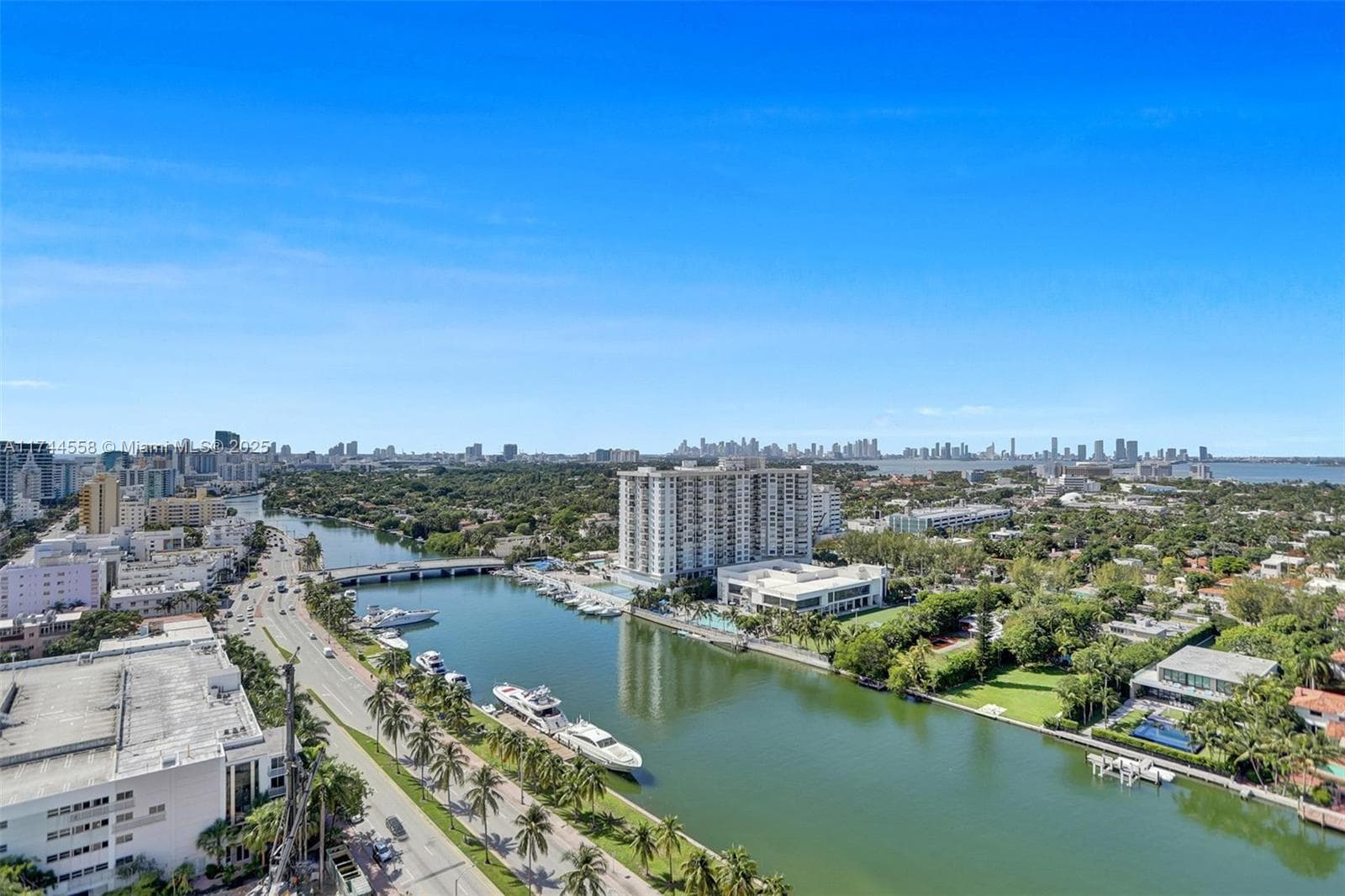 4401 Collins Ave, Miami Beach FL 33140 — 21