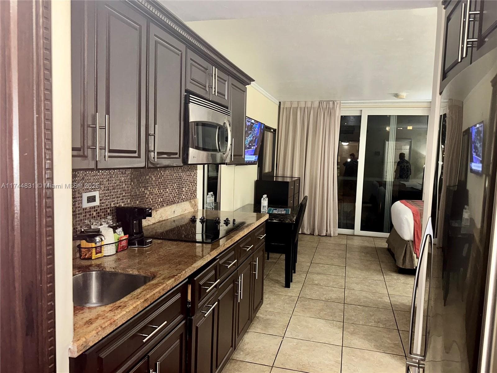 19201 Collins Ave # 435, Sunny Isles Beach FL 33160 — 2