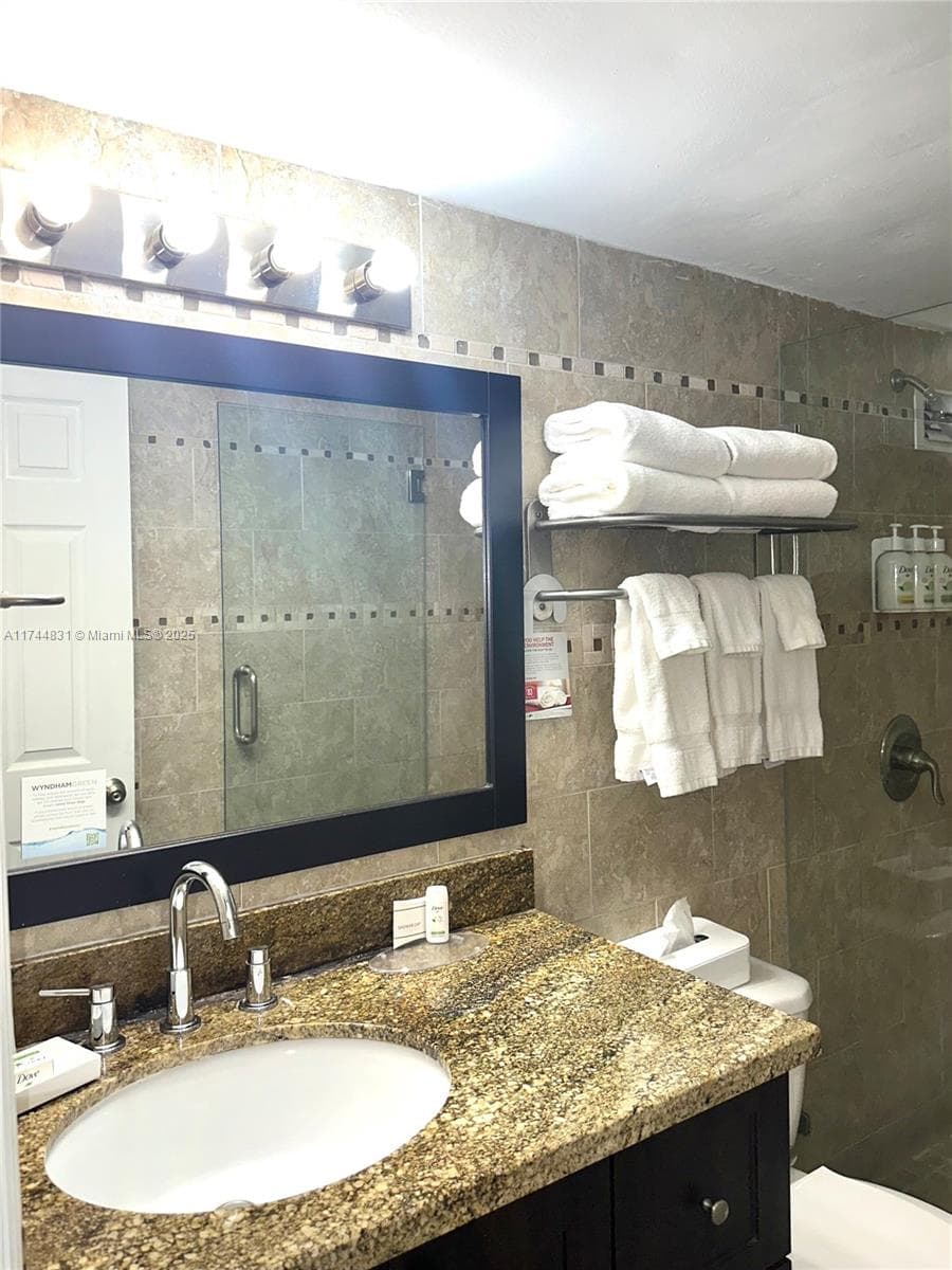 19201 Collins Ave # 435, Sunny Isles Beach FL 33160 — 11