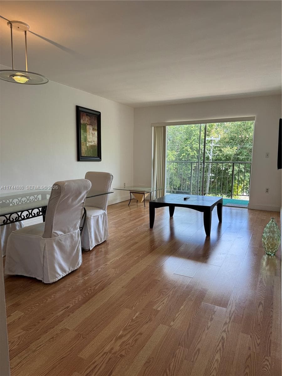 1225 NE 124th St # 33A, North Miami FL 33161 — 6