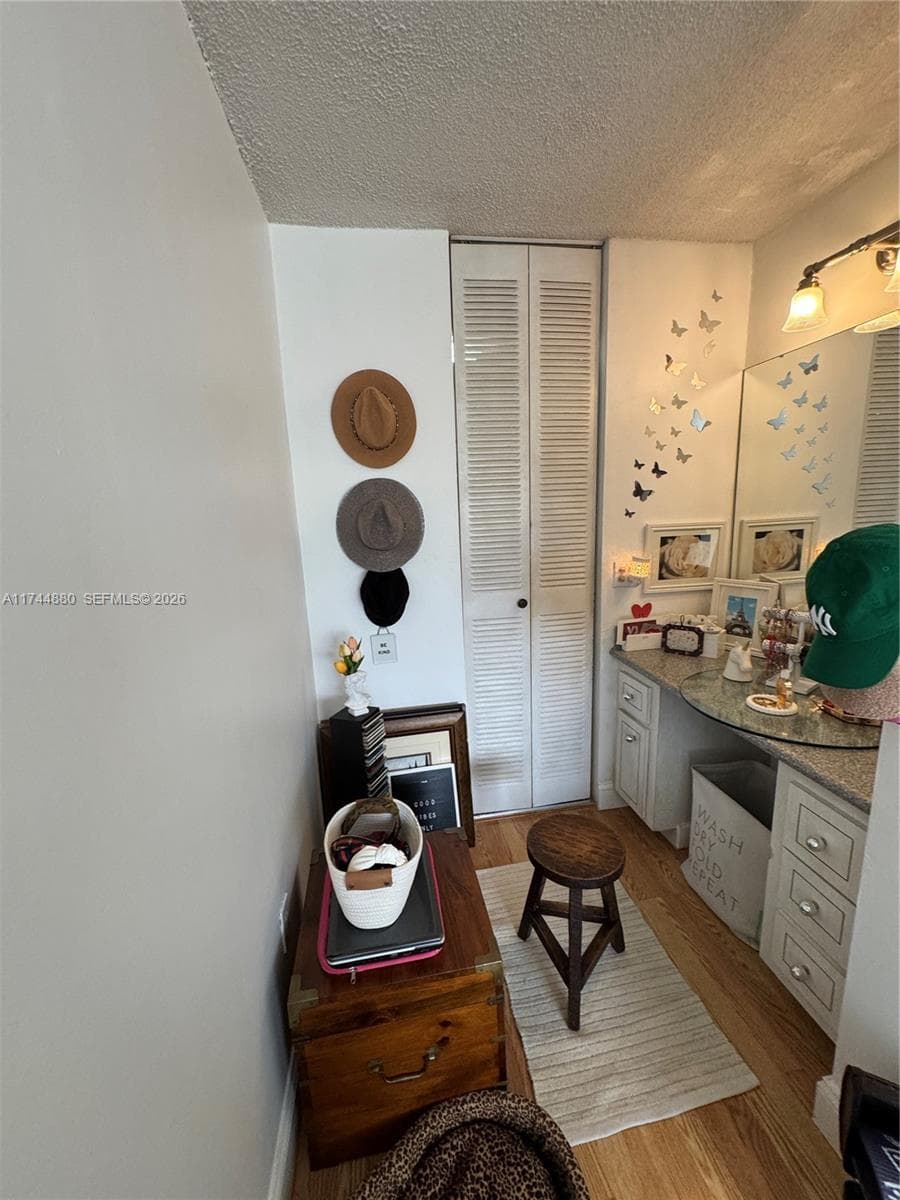 1225 NE 124th St # 33A, North Miami FL 33161 — 22
