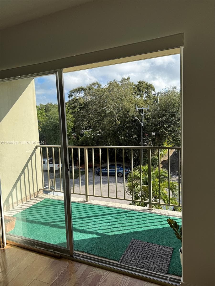 1225 NE 124th St # 33A, North Miami FL 33161 — 10