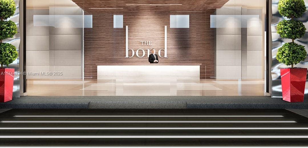 1080 Brickell Ave # 3205, Miami FL 33131 — 1