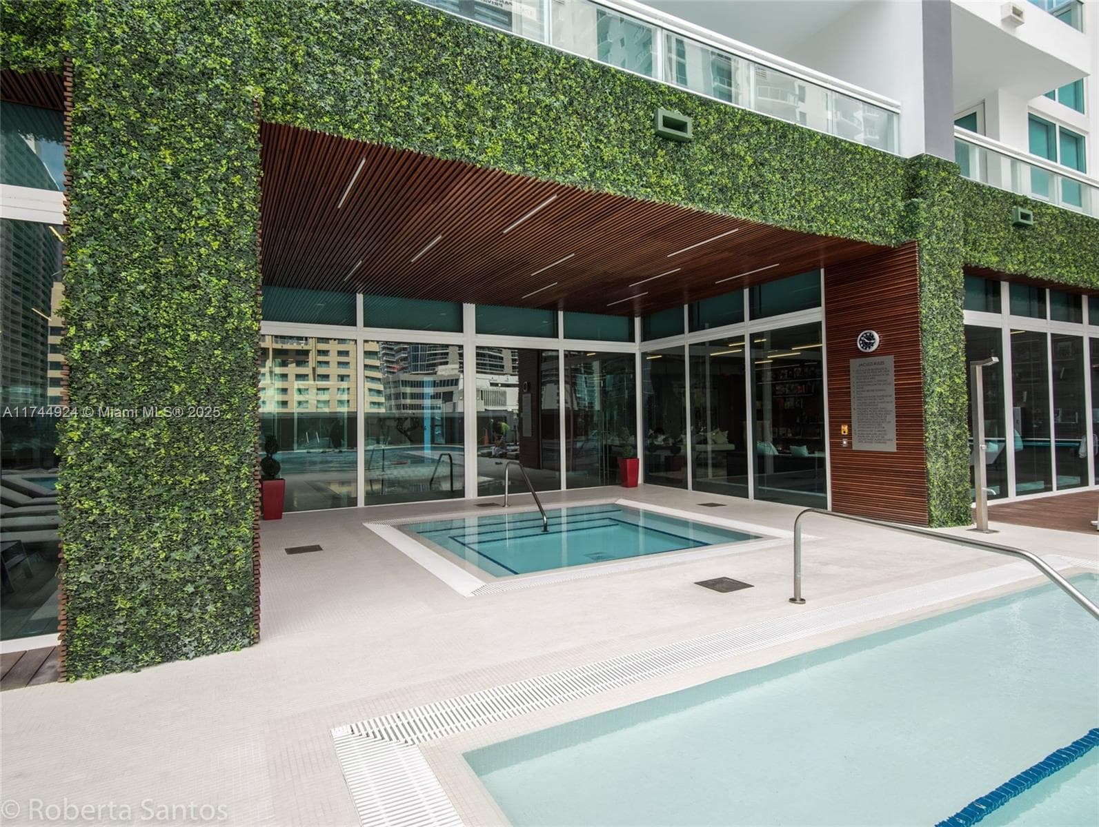 1080 Brickell Ave # 3205, Miami FL 33131 — 14