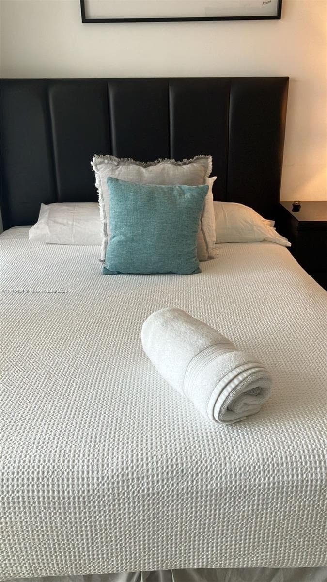 19201 Collins Ave # 1139, Sunny Isles Beach FL 33160 — 2