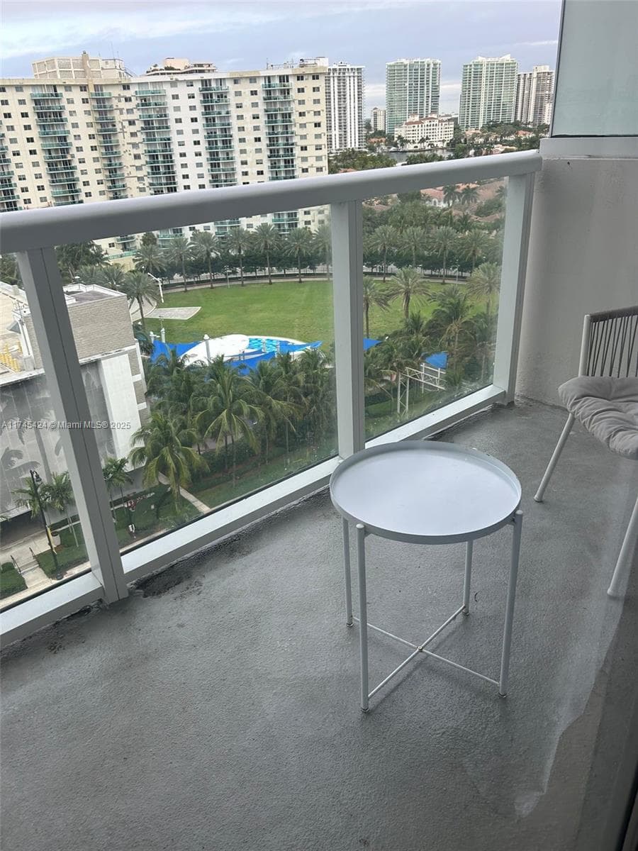 19201 Collins Ave # 1139, Sunny Isles Beach FL 33160 — 3