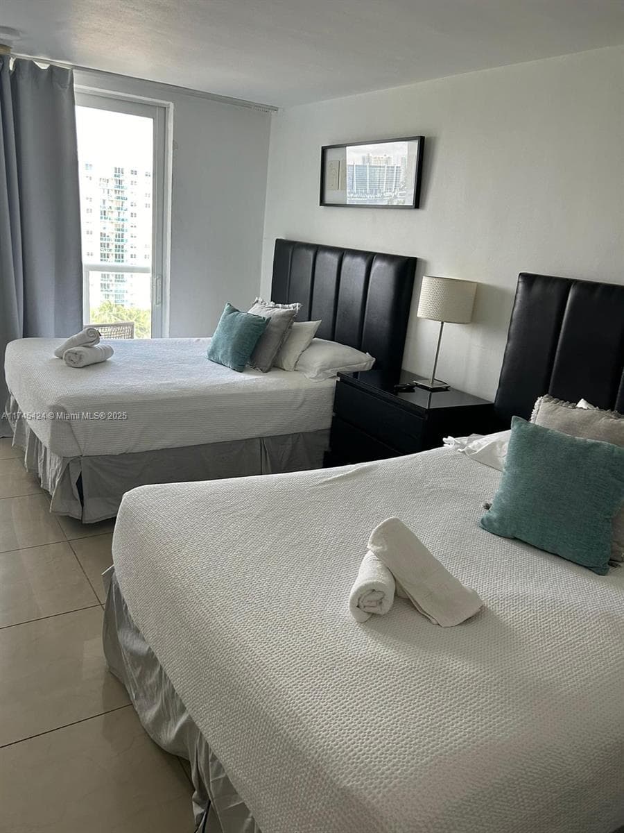 19201 Collins Ave # 1139, Sunny Isles Beach FL 33160 — 8