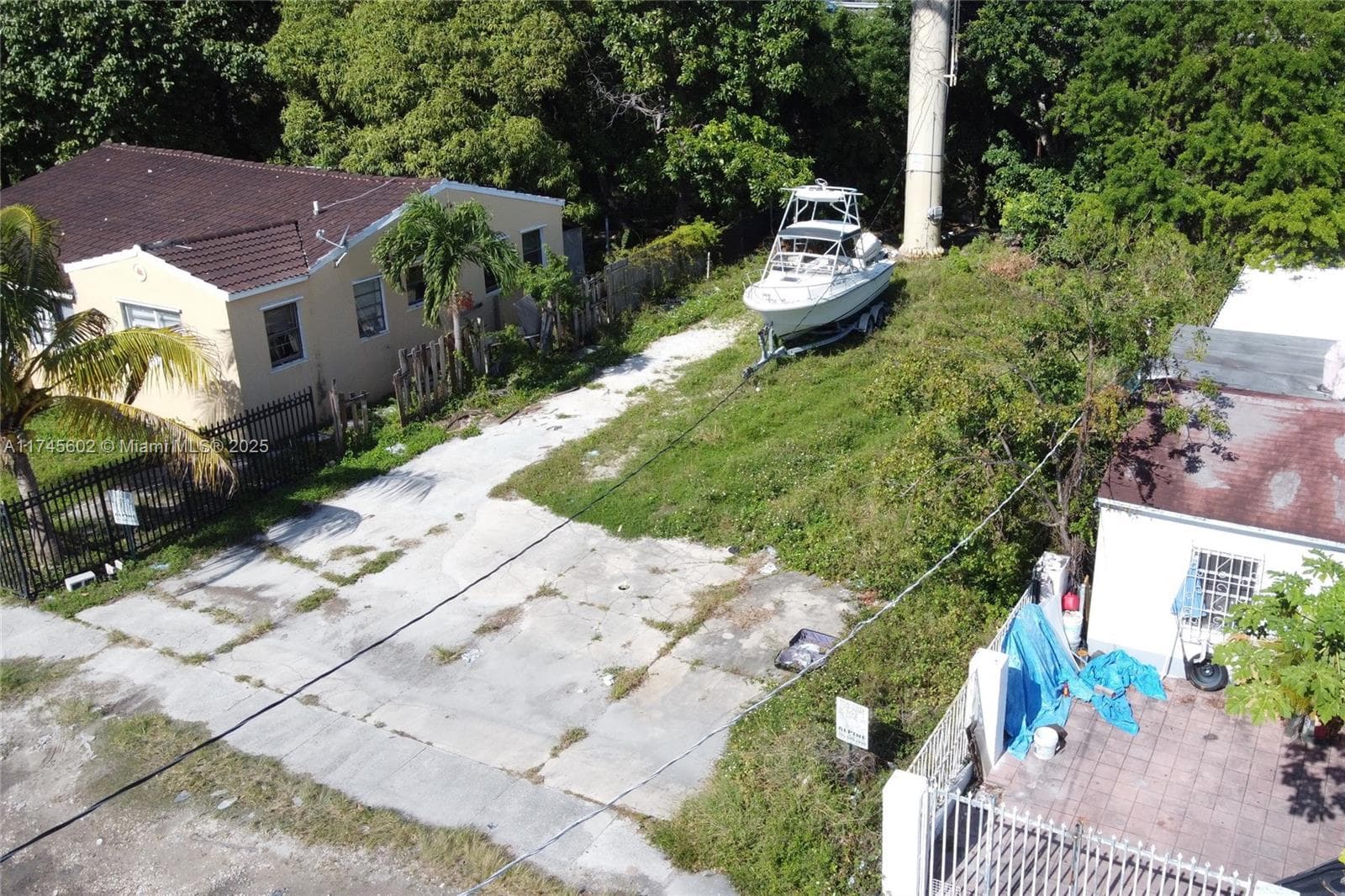 321 NW 37th St, Miami FL 33127 — 17