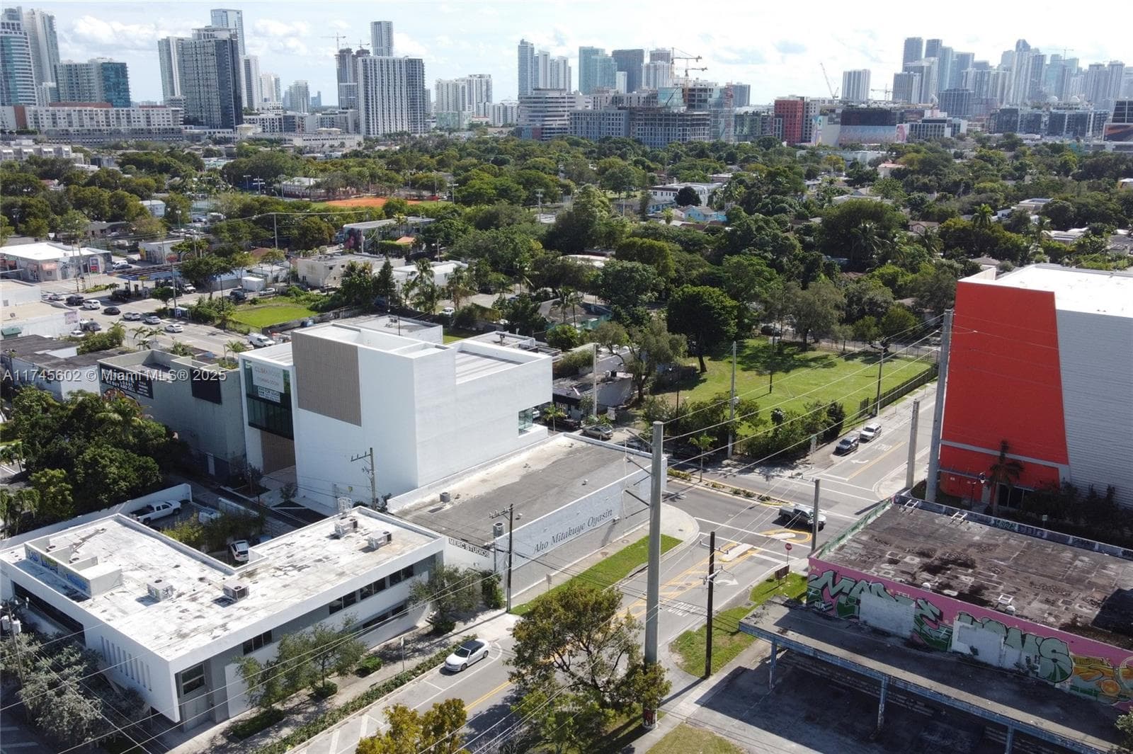 321 NW 37th St, Miami FL 33127 — 7
