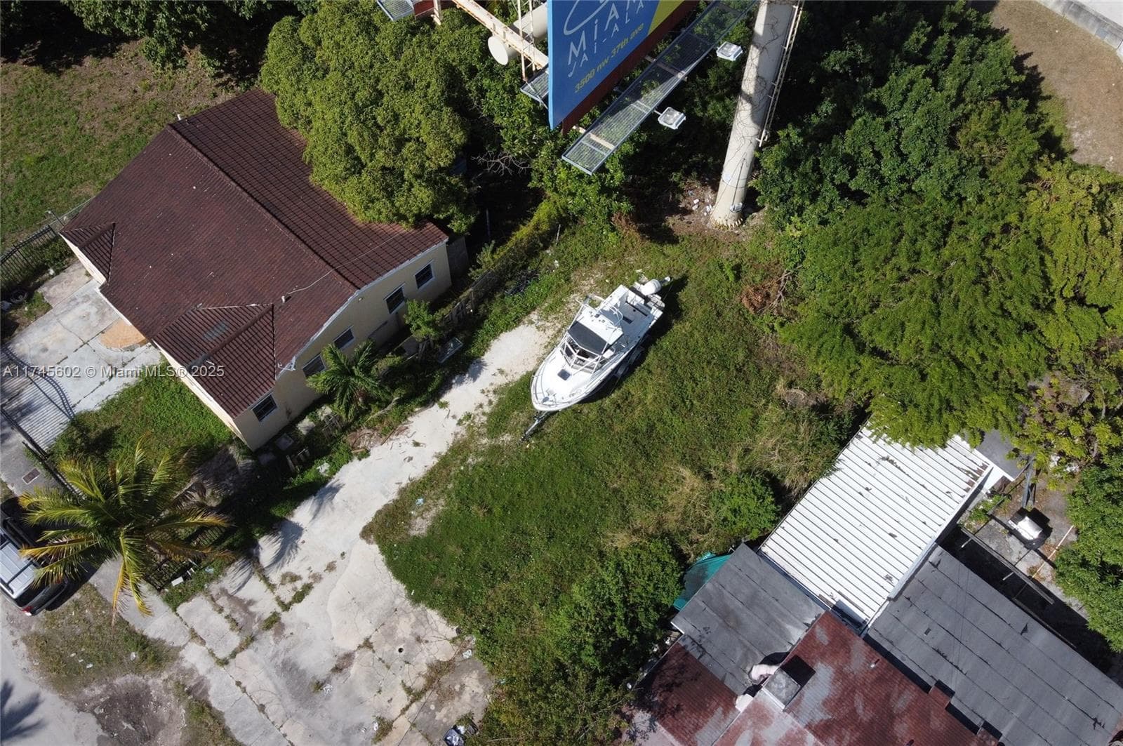 321 NW 37th St, Miami FL 33127 — 3
