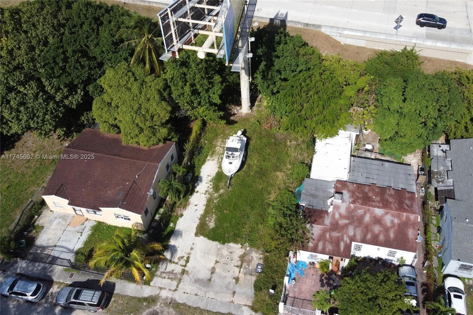 321 NW 37th St, Miami FL 33127 — 1