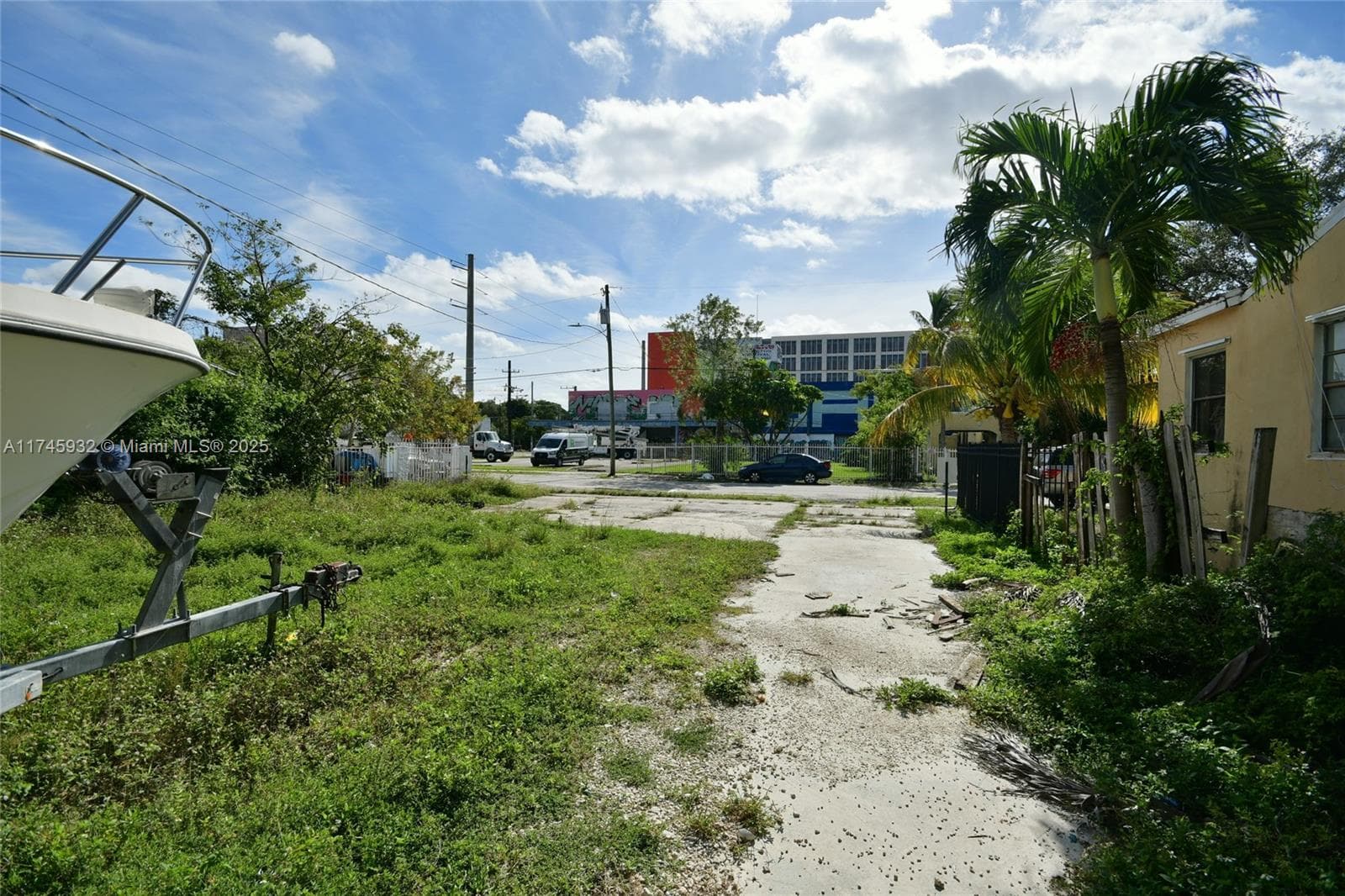 321 NW 37th St, Miami FL 33127 — 40