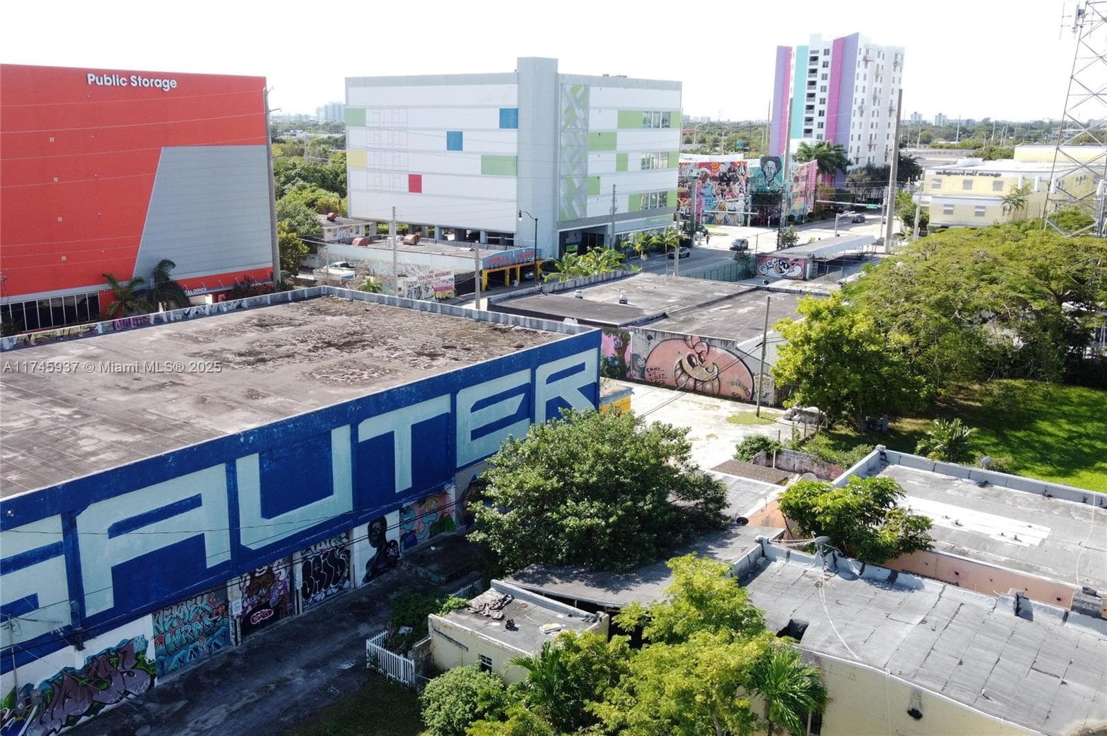 321 NW 37th St, Miami FL 33127 — 27