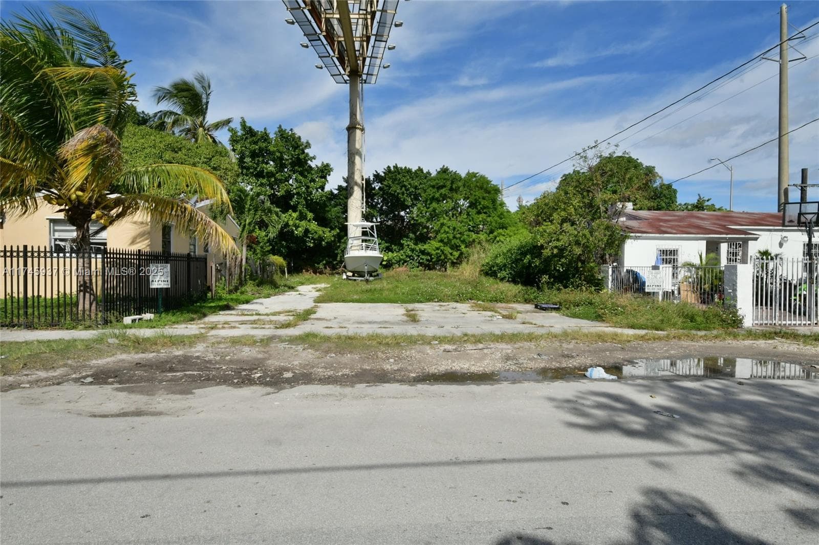 321 NW 37th St, Miami FL 33127 — 30