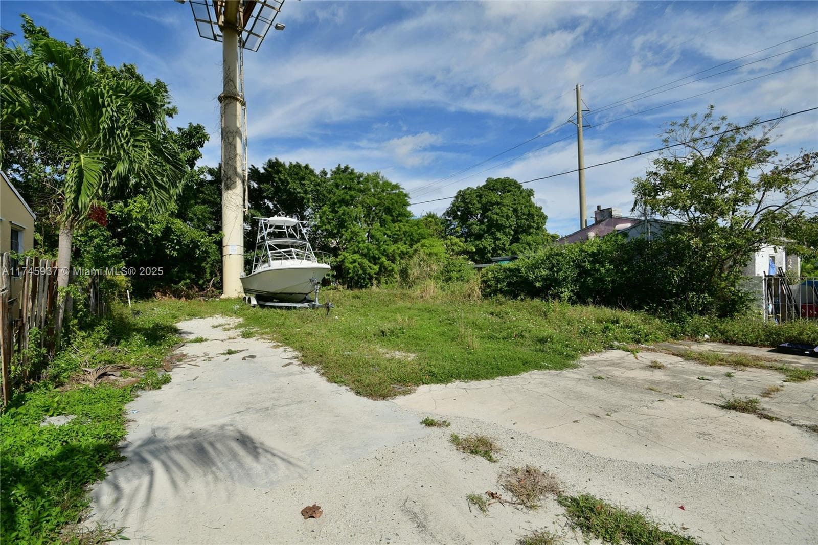 321 NW 37th St, Miami FL 33127 — 37
