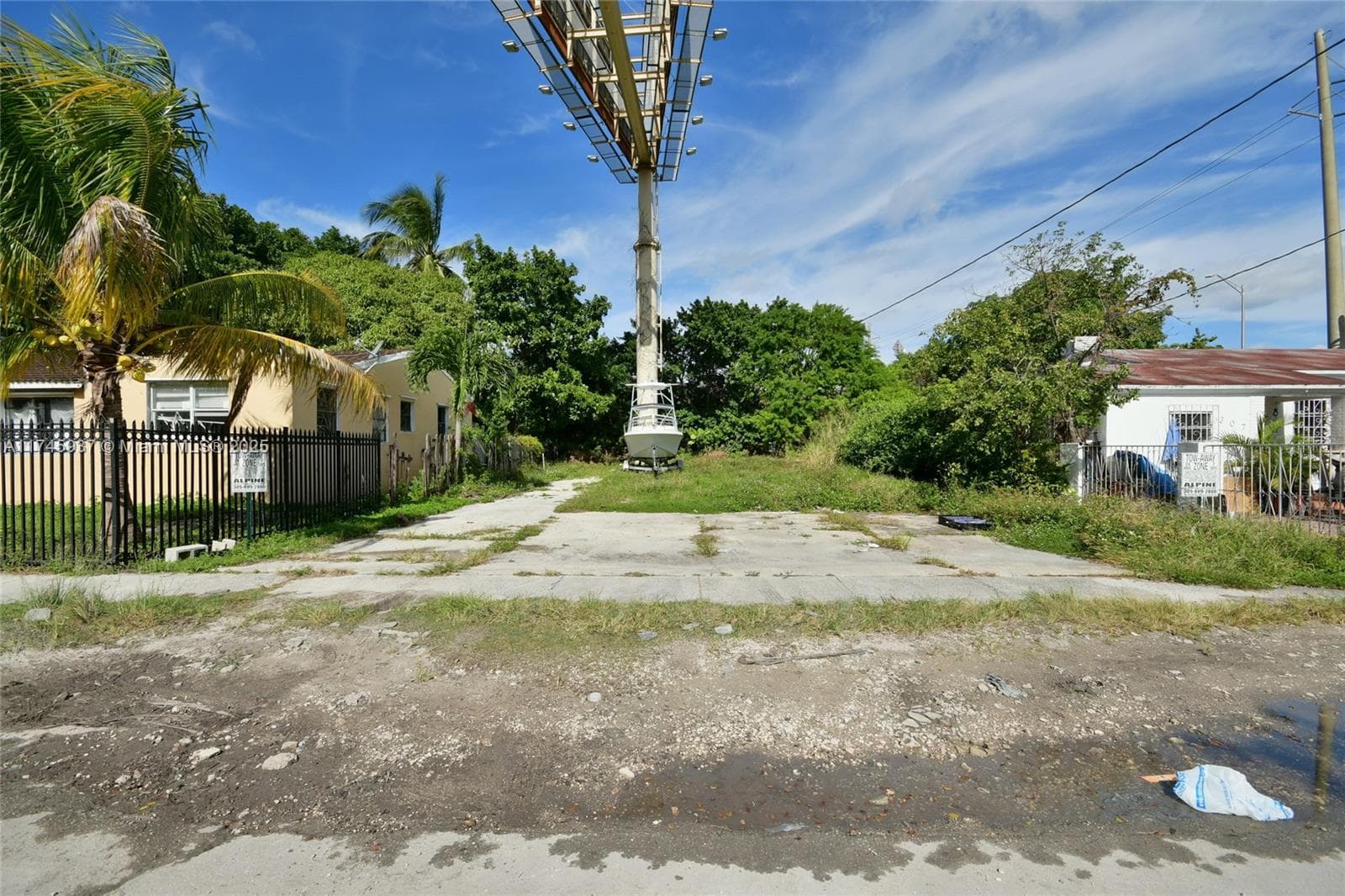 321 NW 37th St, Miami FL 33127 — 44
