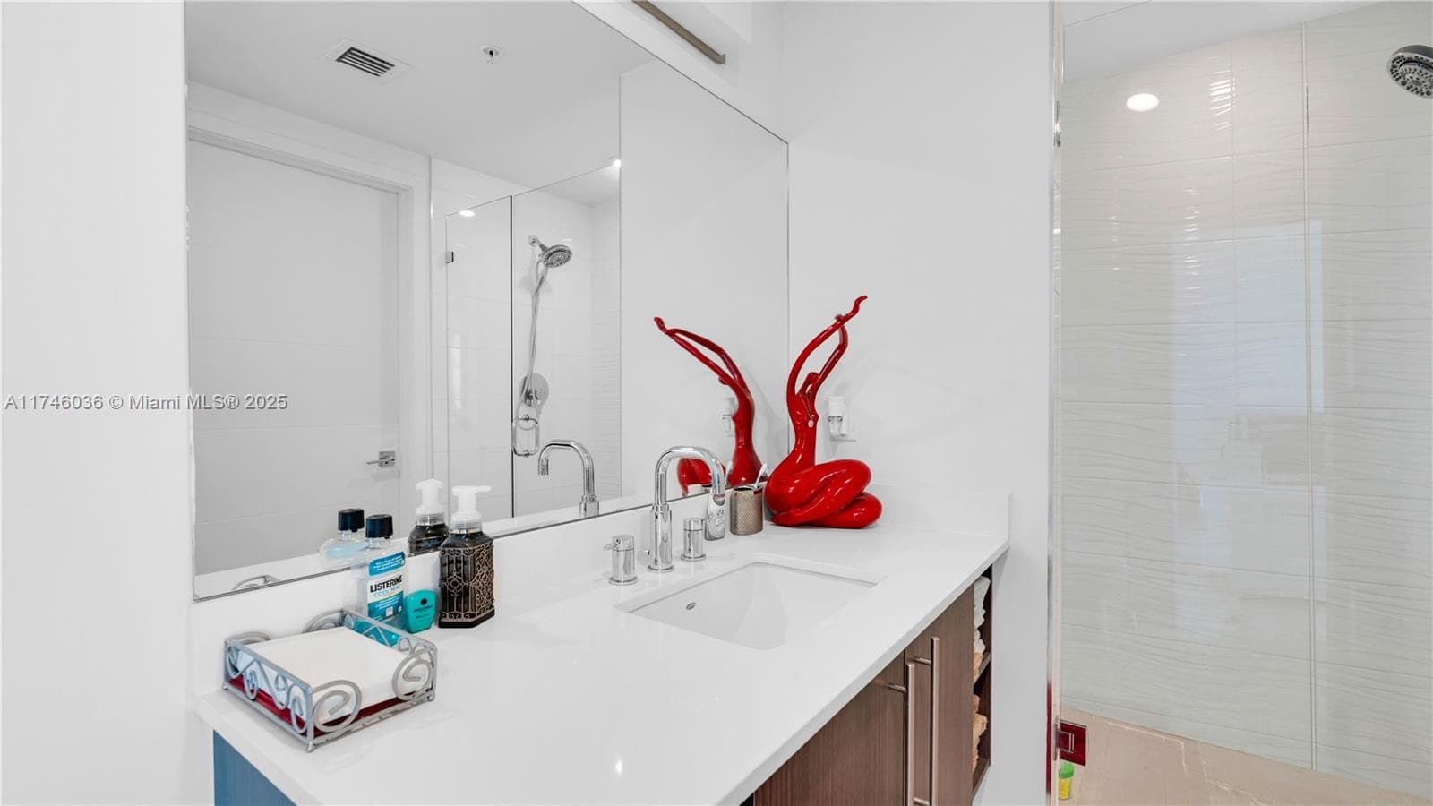 7875 NW 107th ave # 511, Doral FL 33178 — 14