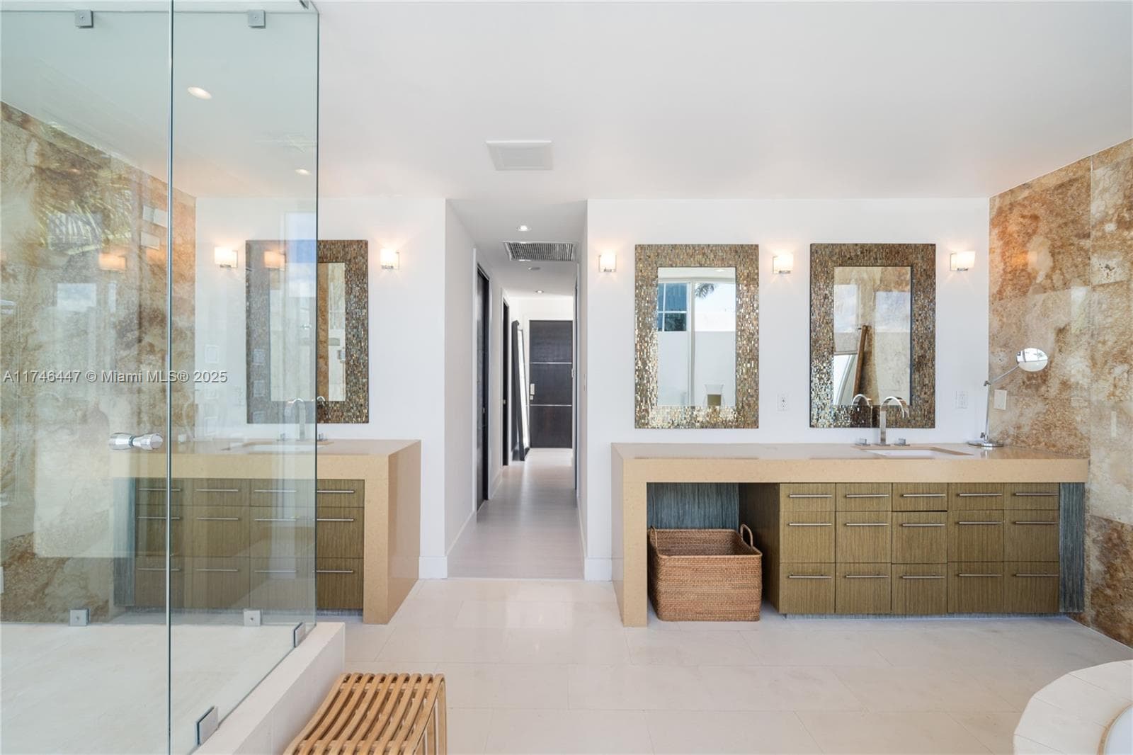 227 E DILIDO DR, Miami Beach FL 33139 — 46