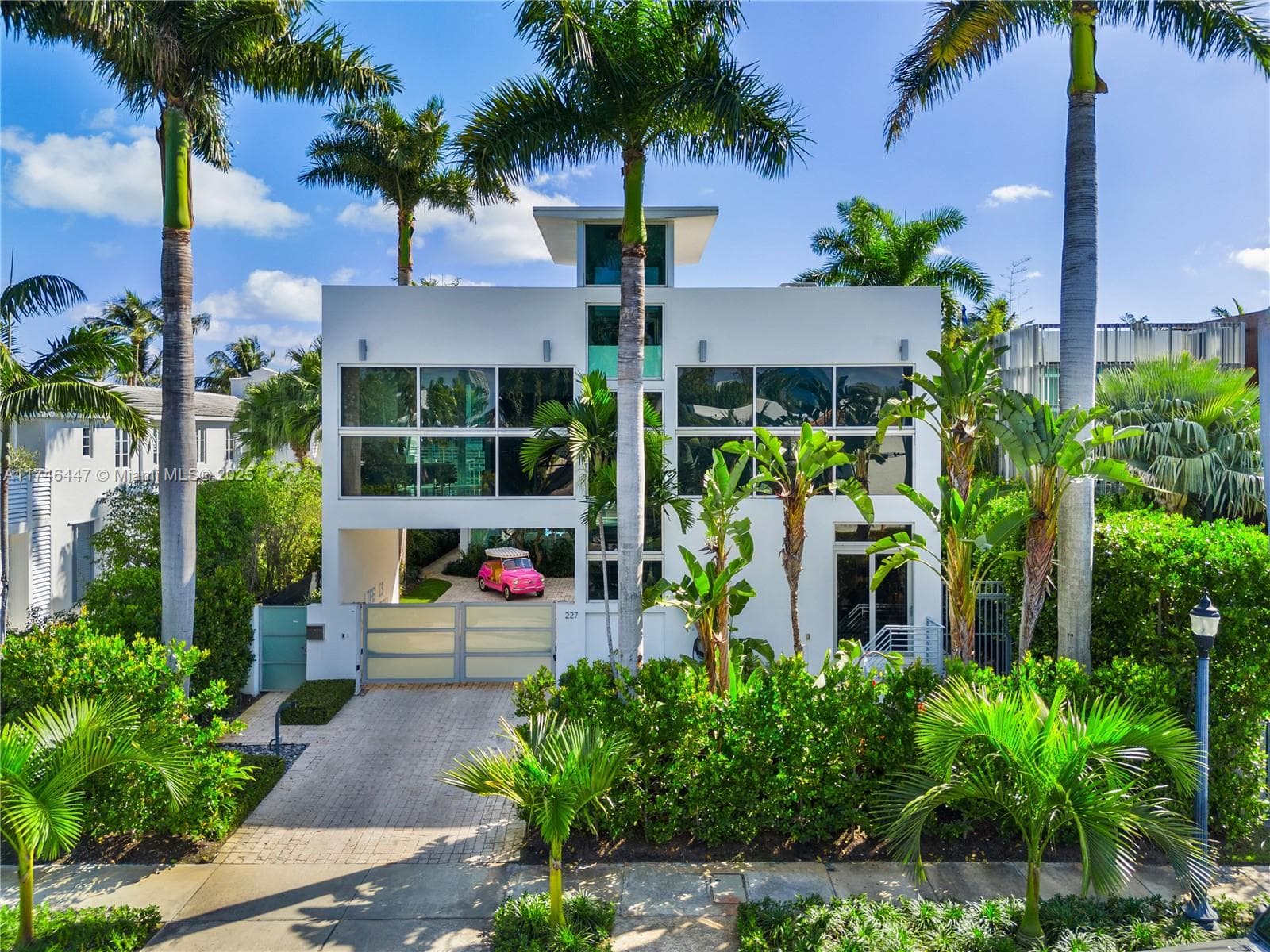 227 E DILIDO DR, Miami Beach FL 33139 — 16