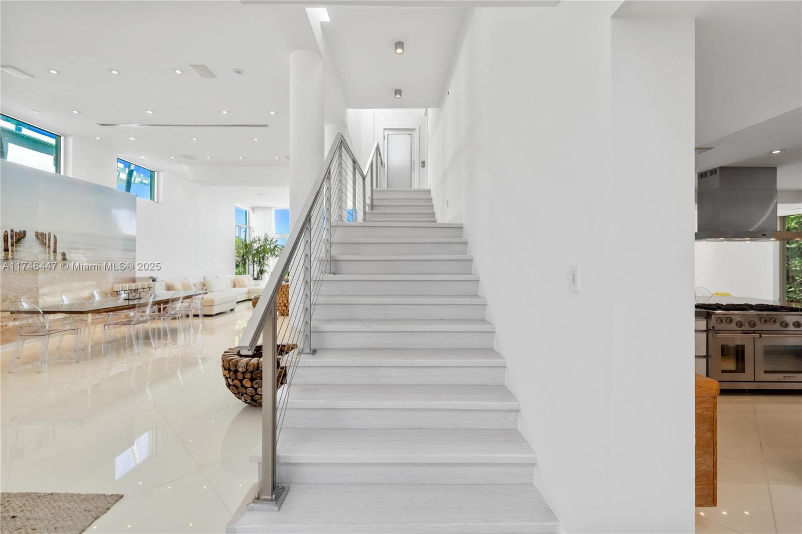 227 E DILIDO DR, Miami Beach FL 33139 — 37
