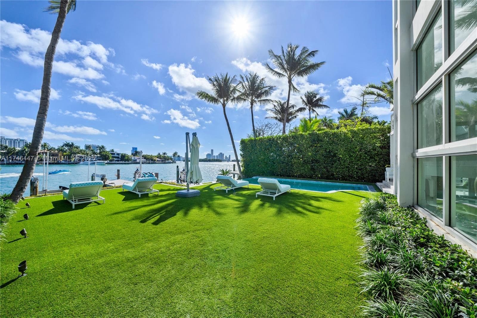 227 E DILIDO DR, Miami Beach FL 33139 — 19
