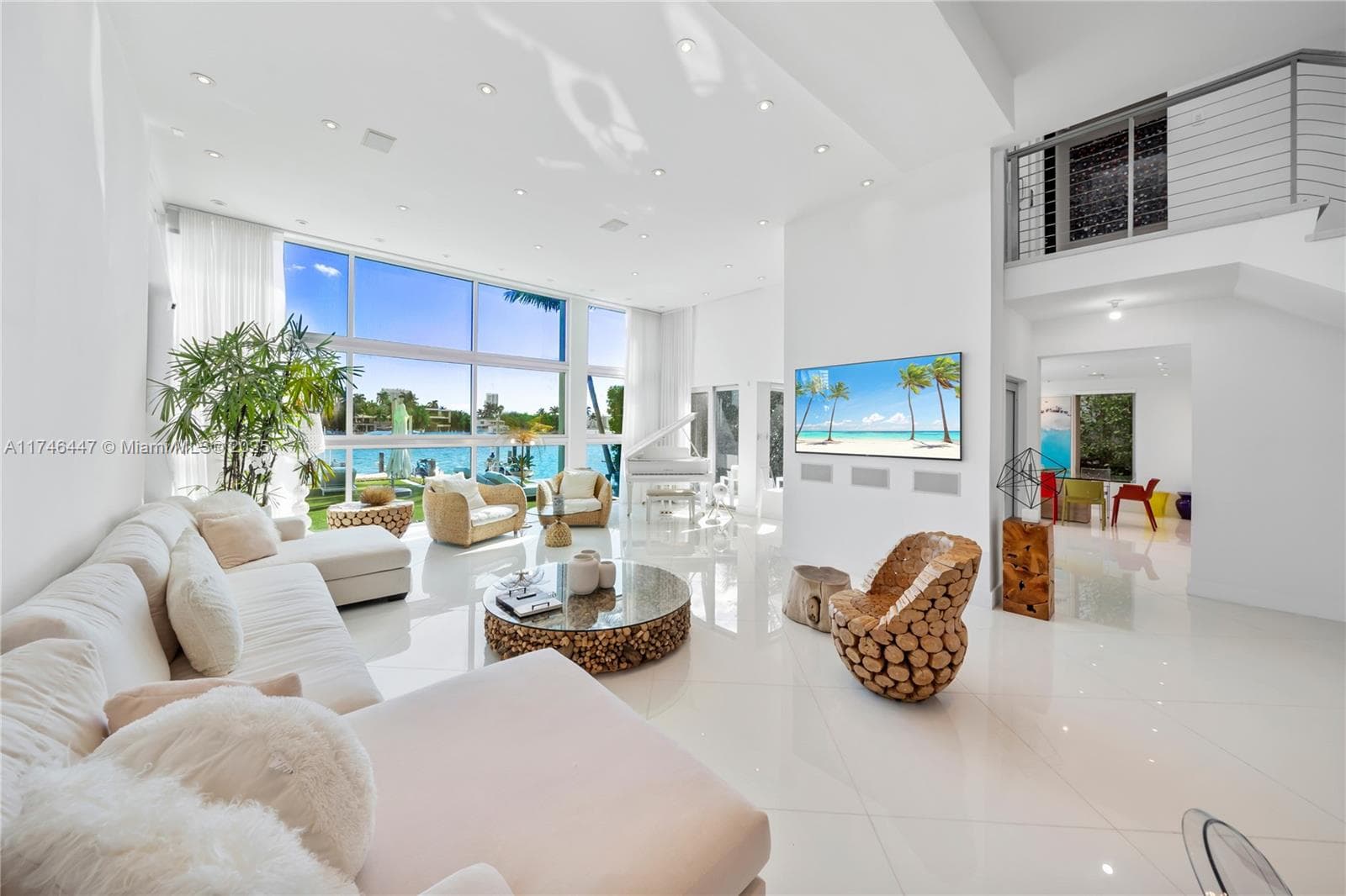 227 E DILIDO DR, Miami Beach FL 33139 — 29