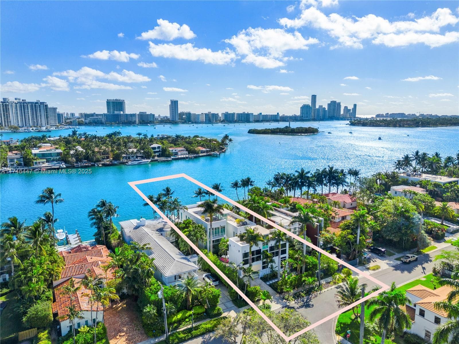 227 E DILIDO DR, Miami Beach FL 33139 — 85