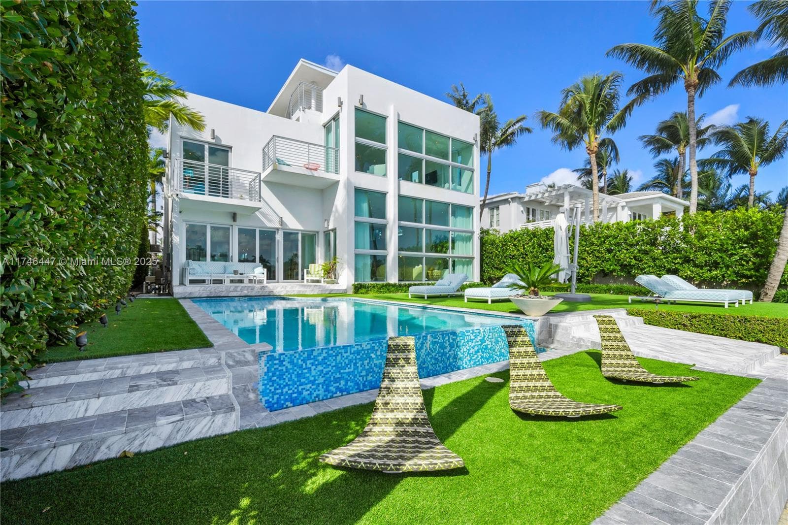 227 E DILIDO DR, Miami Beach FL 33139 — 21