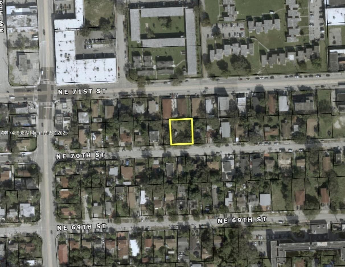 89 NE 70th St, Miami FL 33138 — 1