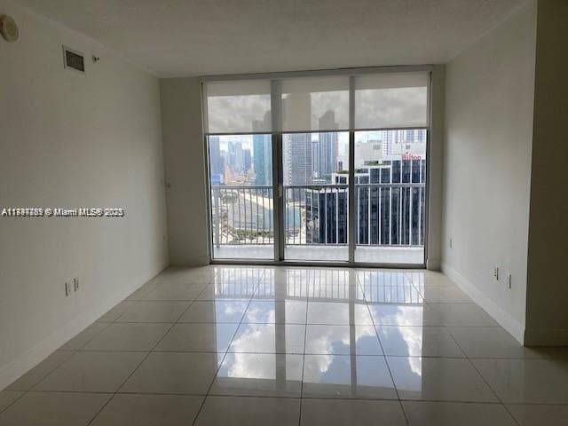 1750 N Bayshore Dr # 3112, Miami FL 33132 — 2