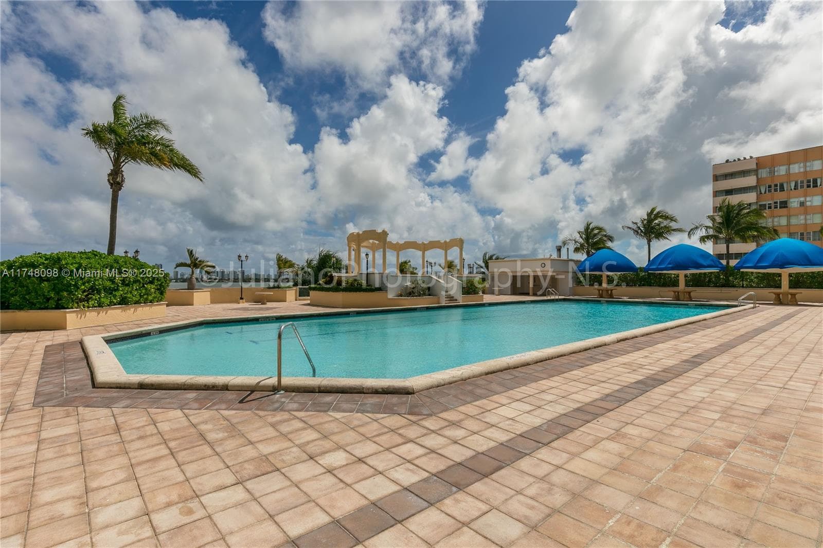 7601 E Treasure Dr # 1108, North Bay Village FL 33141 — 20