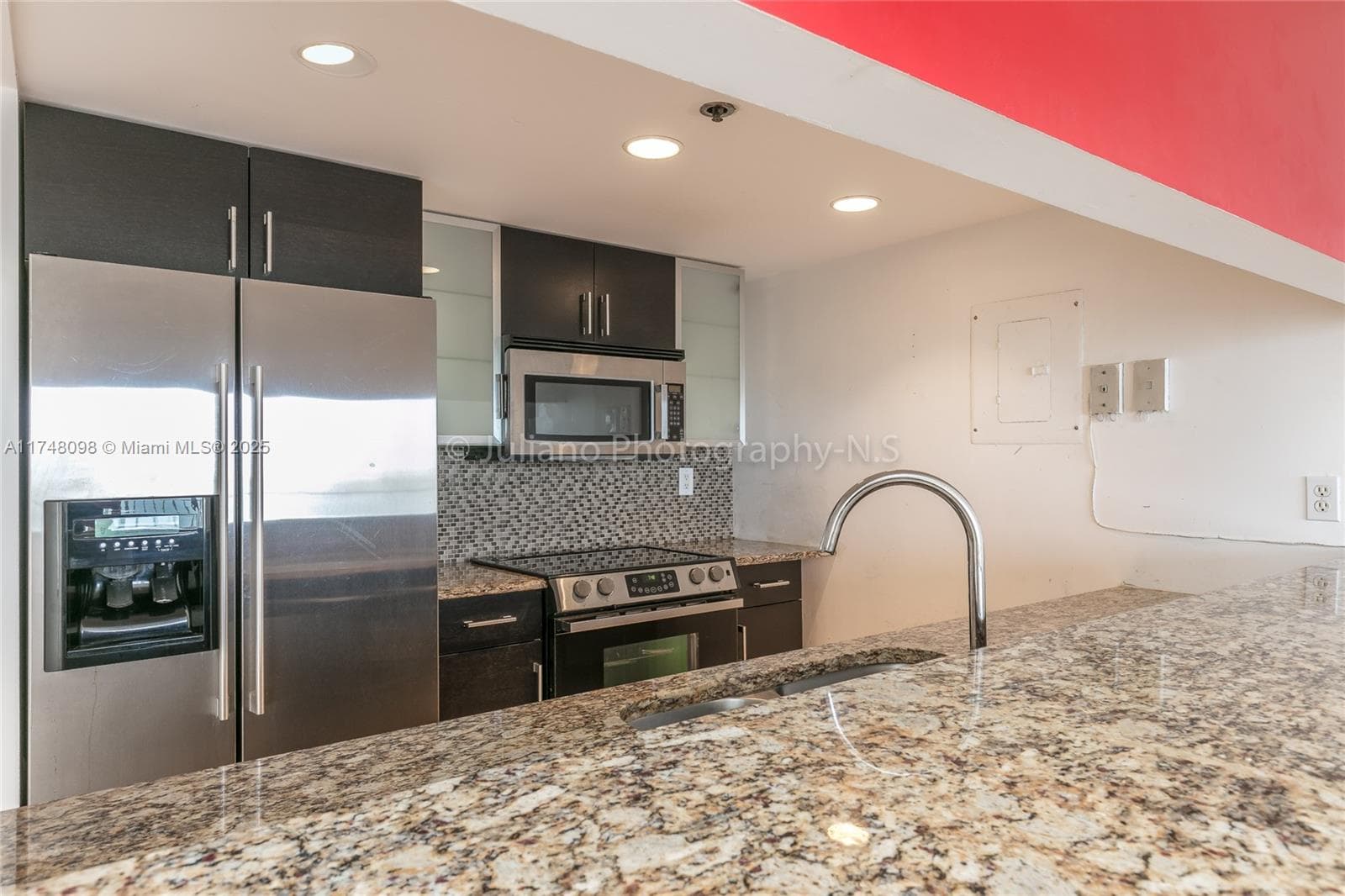 7601 E Treasure Dr # 1108, North Bay Village FL 33141 — 9