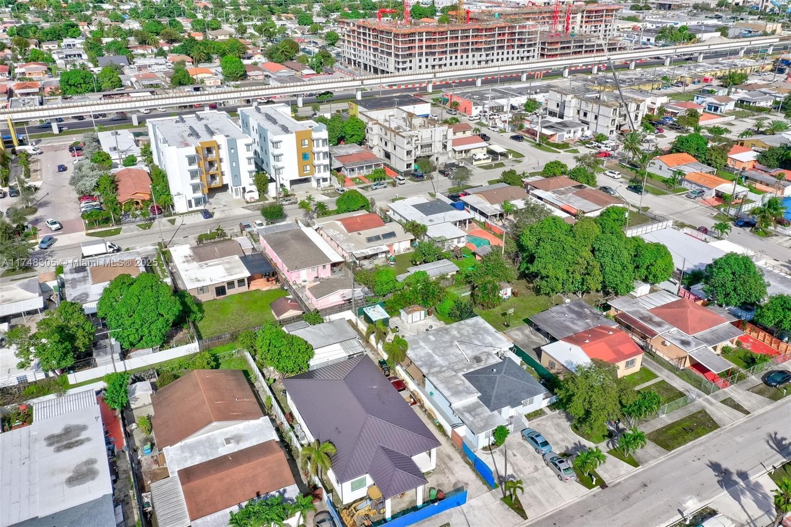 859 E 23rd St, Hialeah FL 33013 — 7