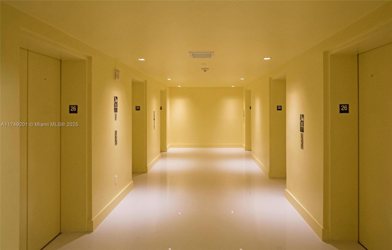 485 Brickell Ave # 2603, Miami FL 33131 — 16