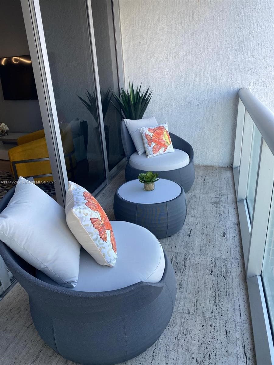485 Brickell Ave # 2603, Miami FL 33131 — 11