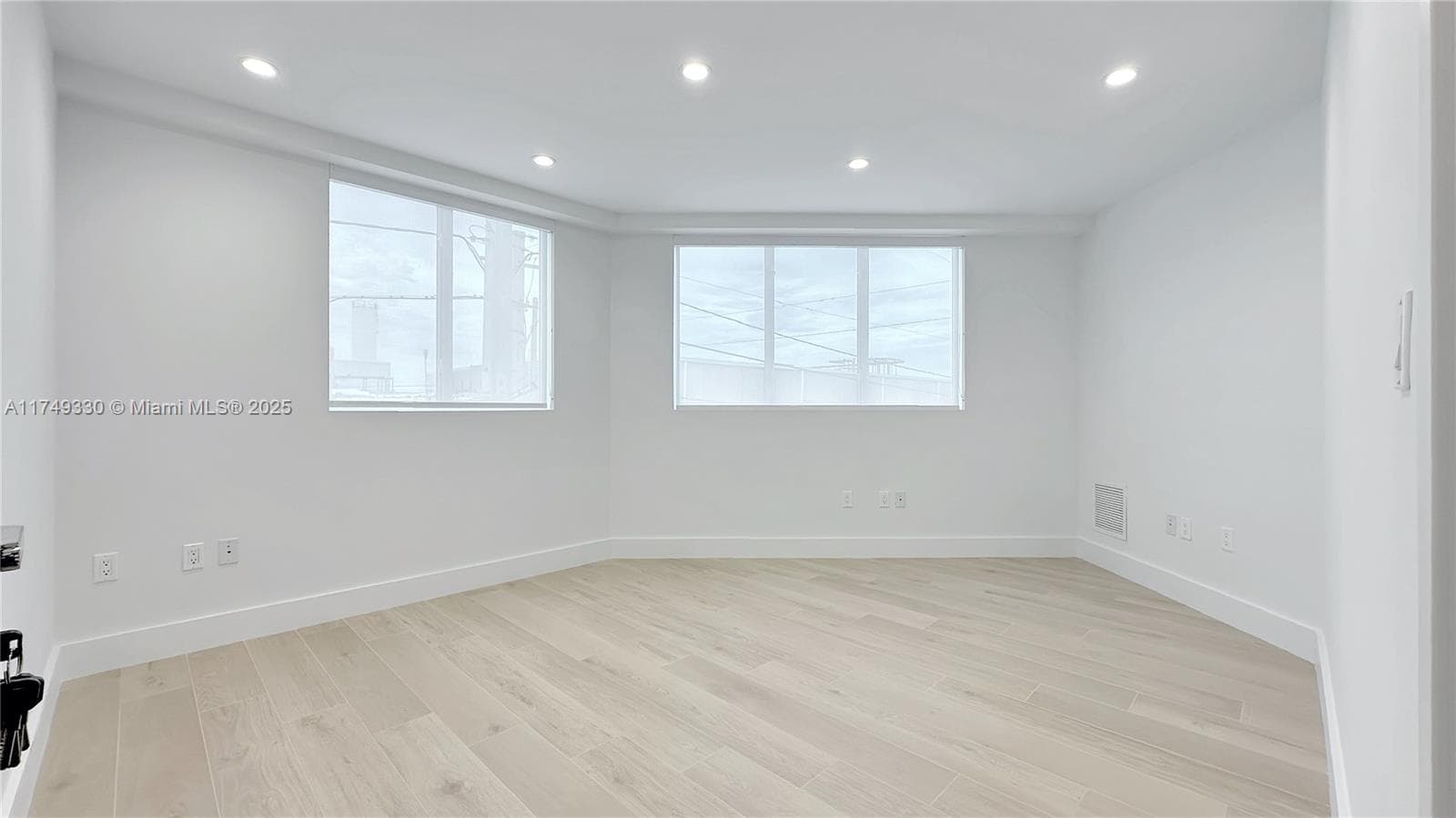 6700 NE 2nd Ct # 4, Miami FL 33138 — 21
