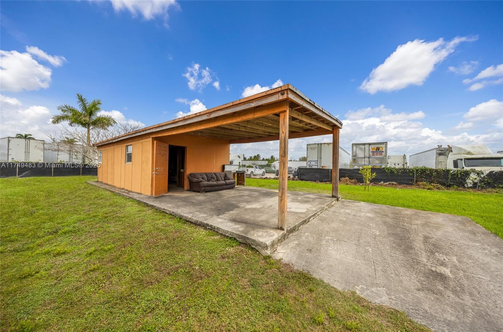 13609 SW 199 Ave, FL 33196 — 29