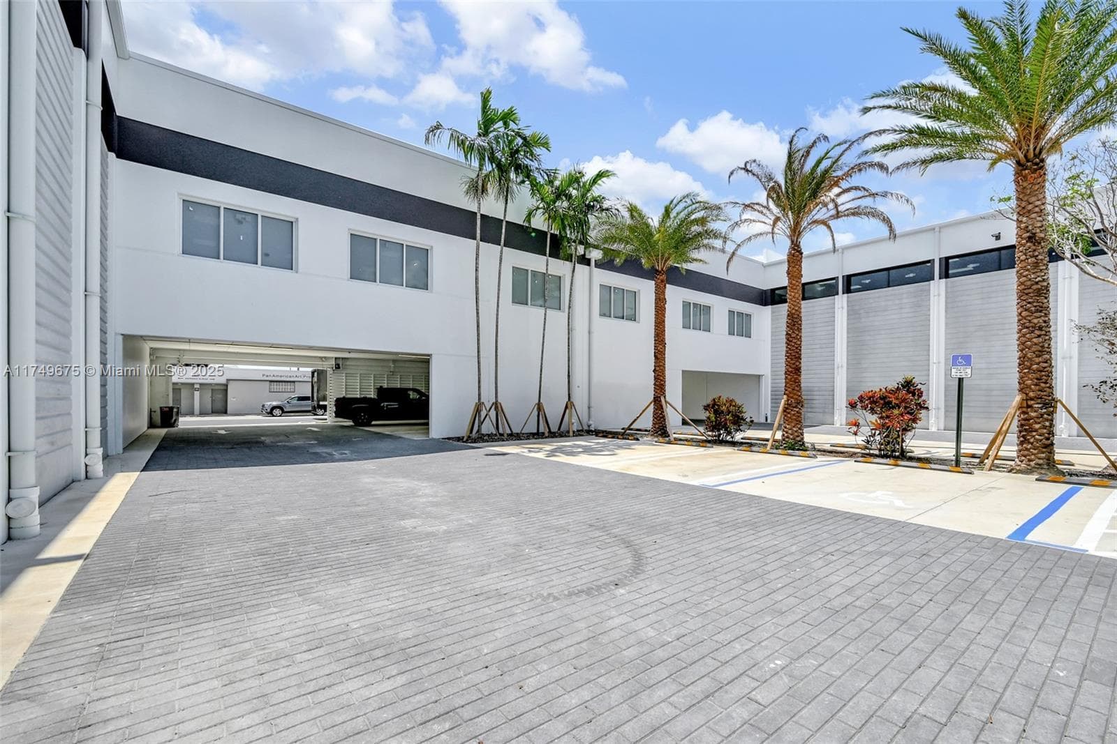 210 NE 68th St # 1, Miami FL 33138 — 16