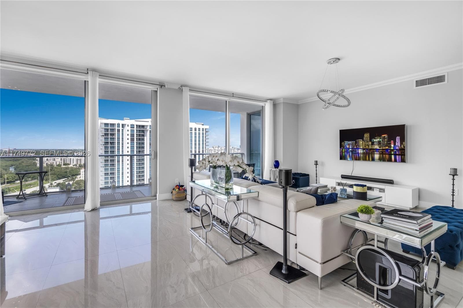 17111 Biscayne Blvd # 2001, North Miami Beach FL 33160 — 16