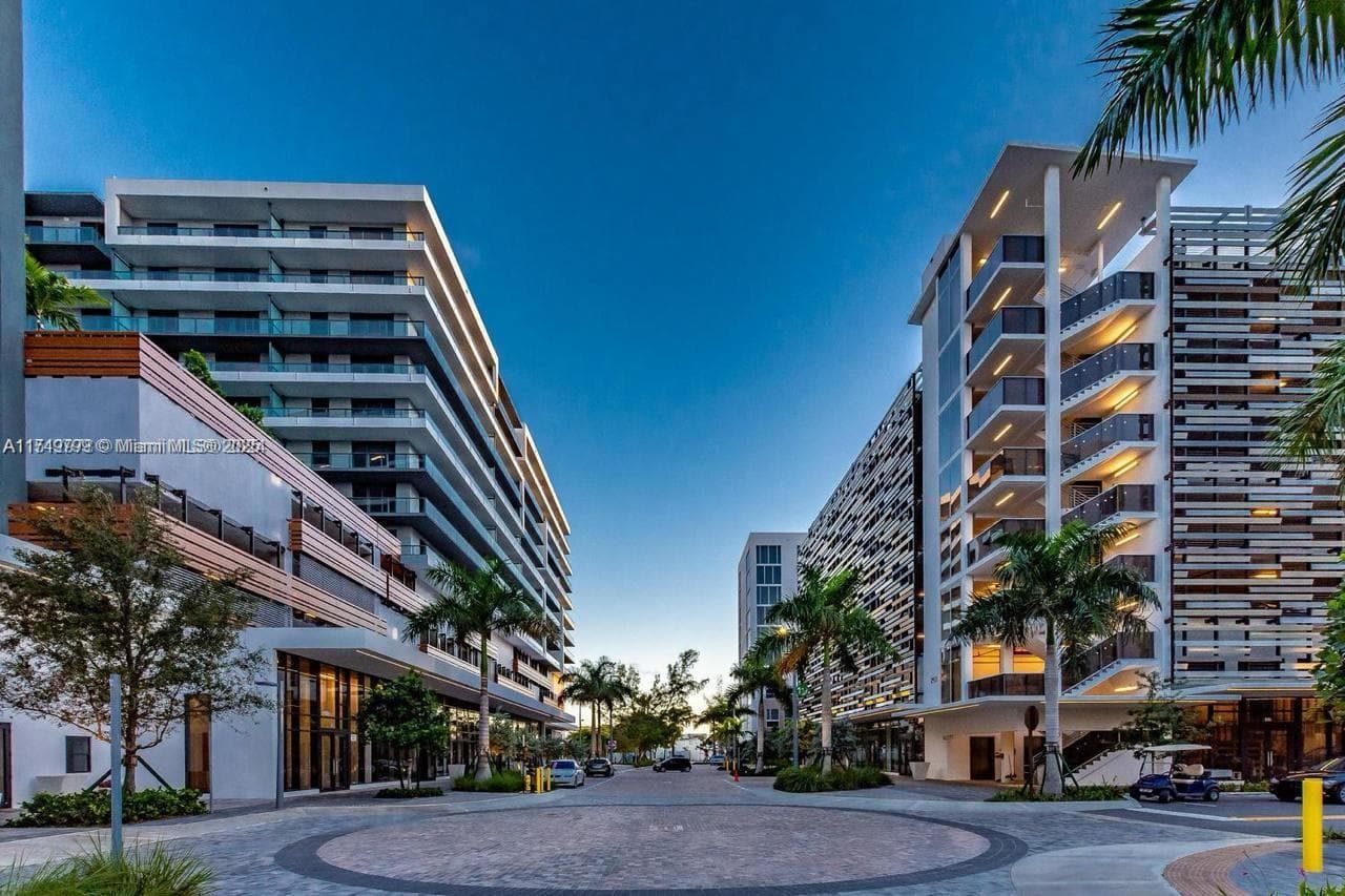 2920 NE 207th St # 801, Aventura FL 33180 — 16