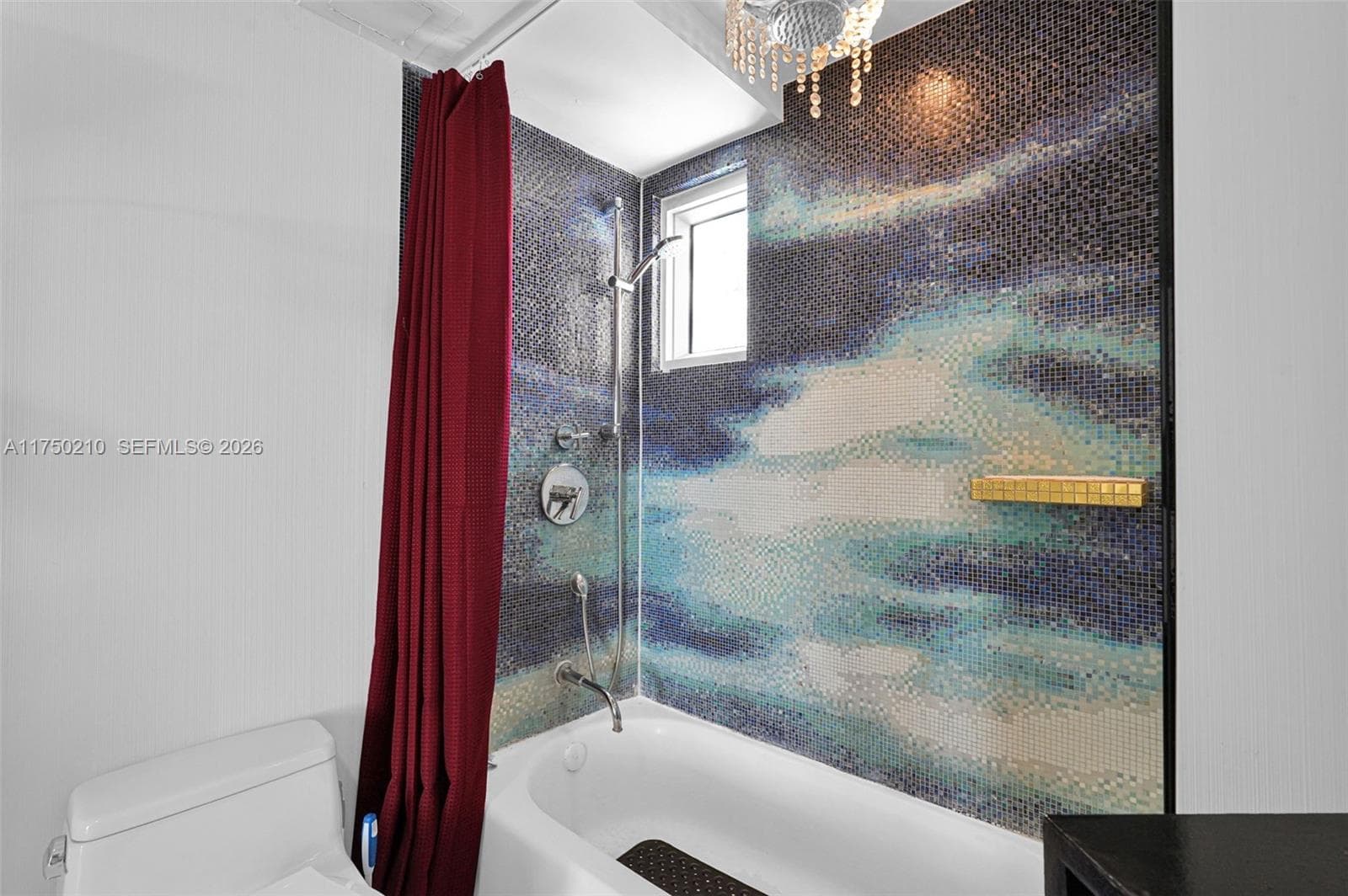 1100 West Ave # 916, Miami Beach FL 33139 — 26